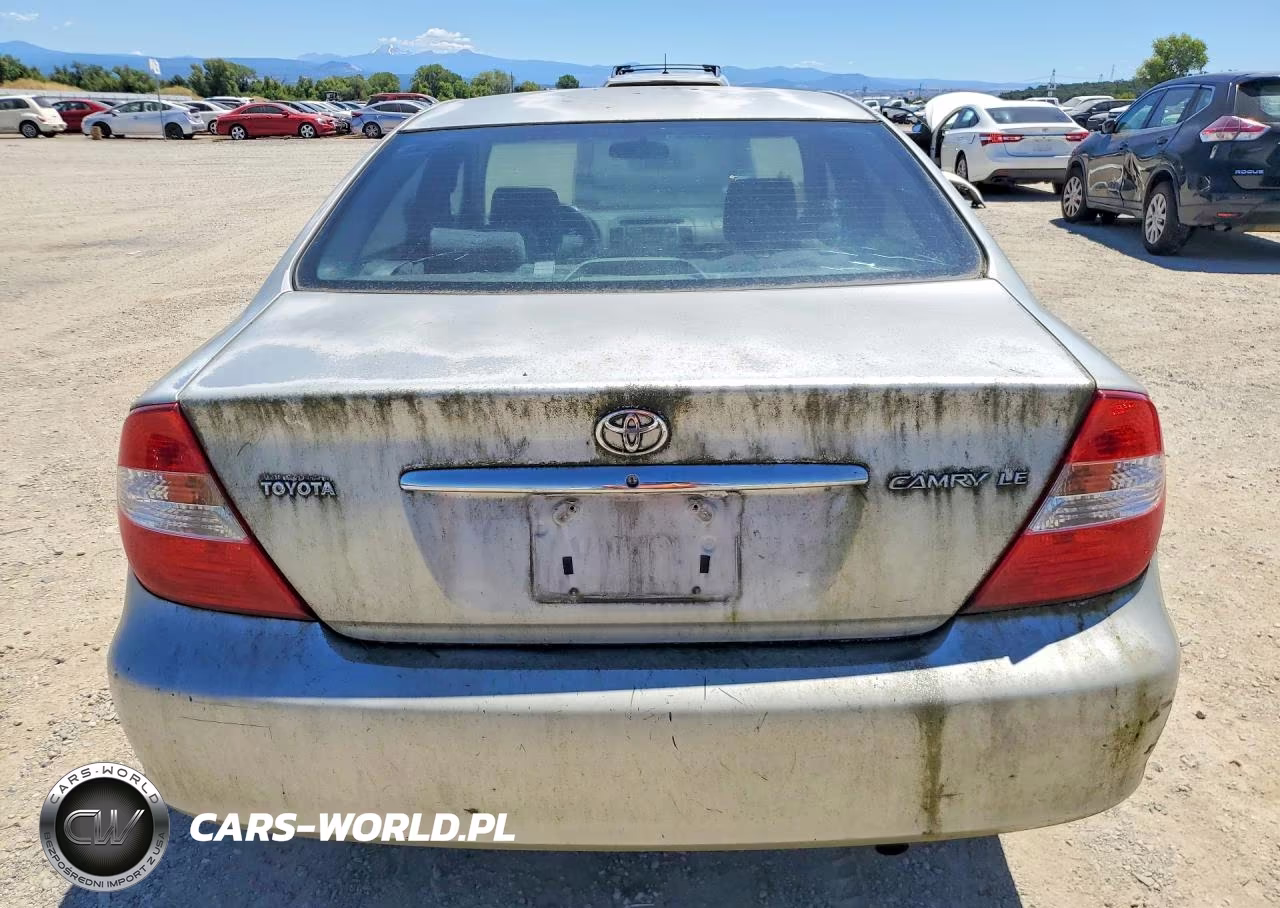 2002 Toyota Camry Le VIN:4T1BE32K82U620130 - 6