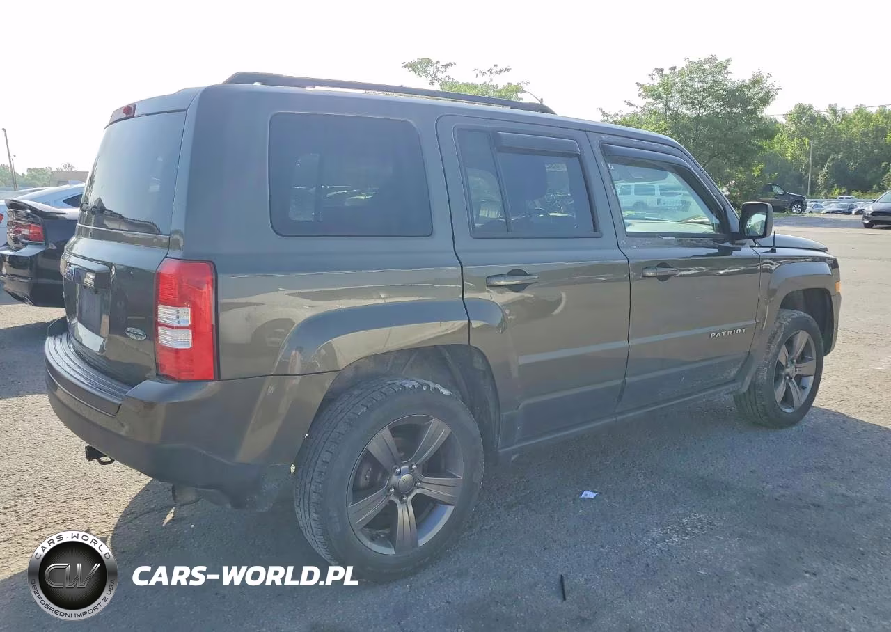 2015 Jeep Patriot Latitude VIN:1C4NJRFB0FD272209 - 3