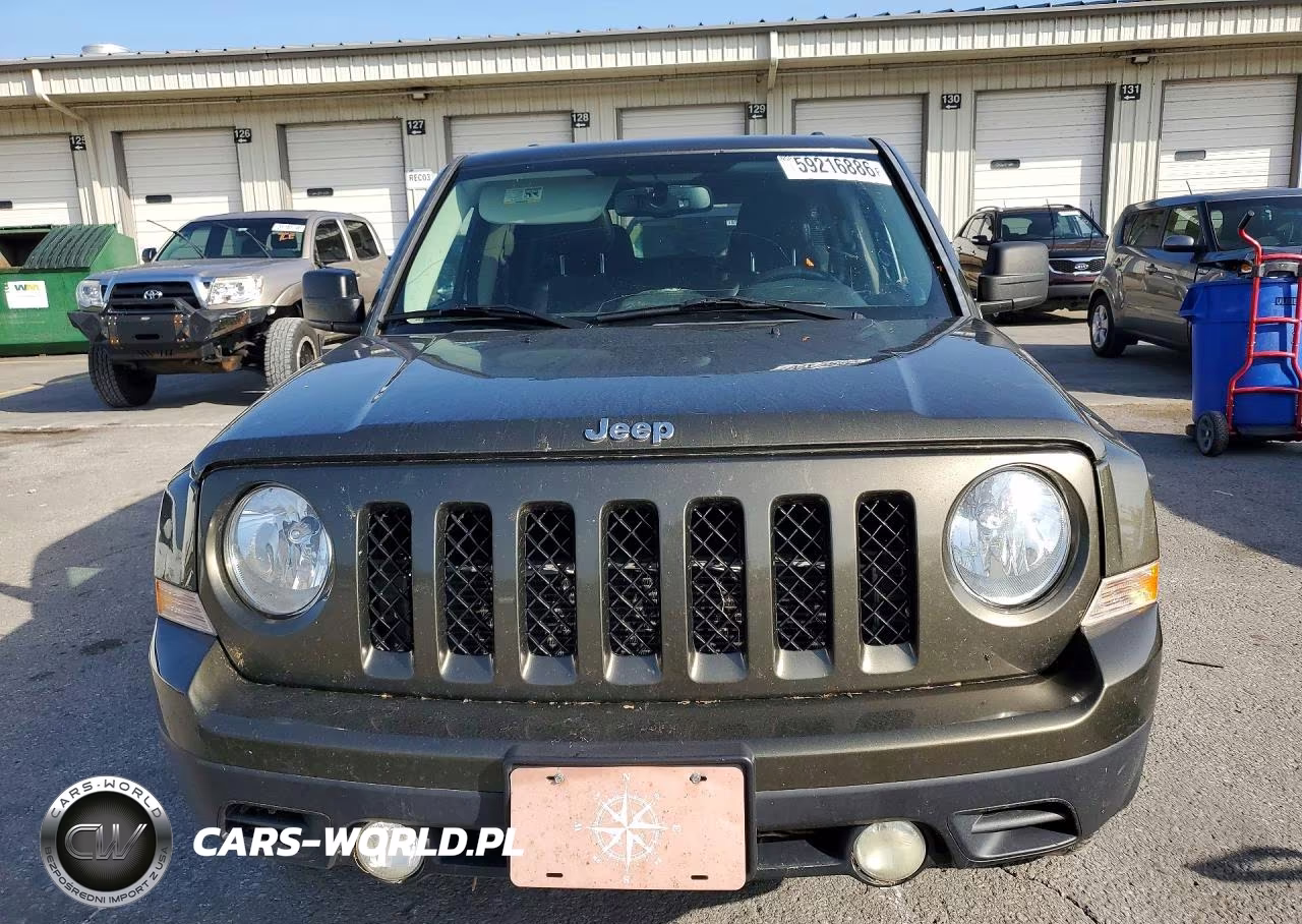 2015 Jeep Patriot Latitude VIN:1C4NJRFB0FD272209 - 5