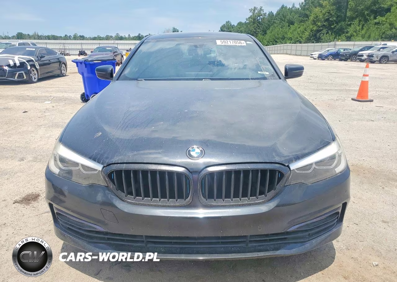 2018 BMW 530E VIN:WBAJA9C53JB034370 - 5
