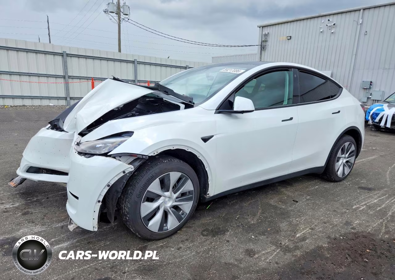 2023 Tesla Model Y – zdjęcie 1 z 12