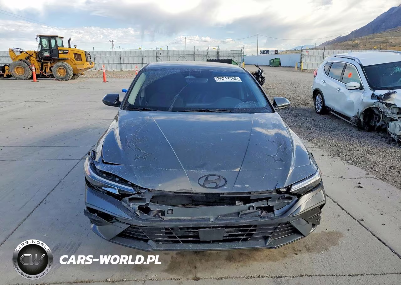 2024 Hyundai Elantra Sel VIN:KMHLM4DG7RU696101 - 5