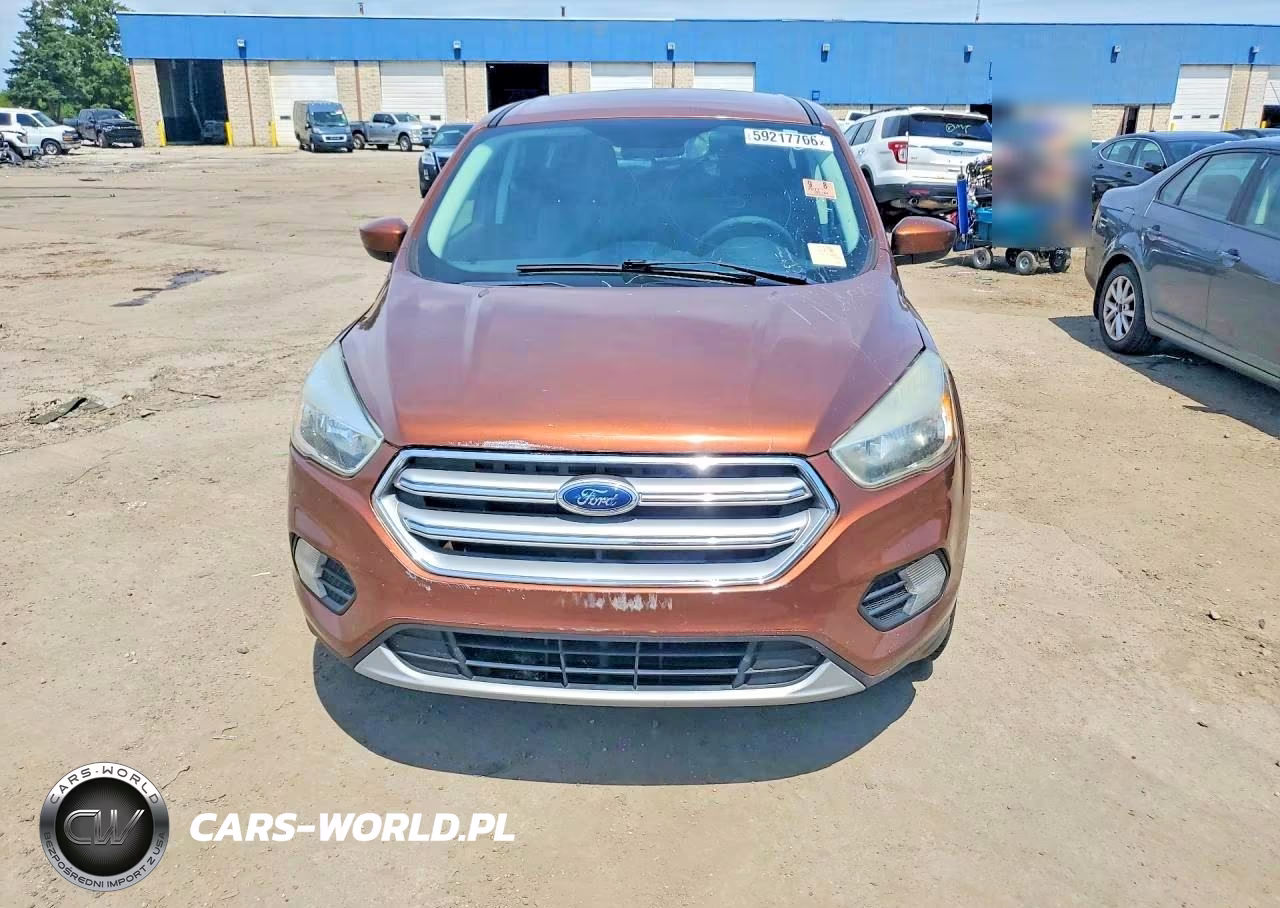2017 Ford Escape Se VIN:1FMCU9GDXHUC03007 - 5