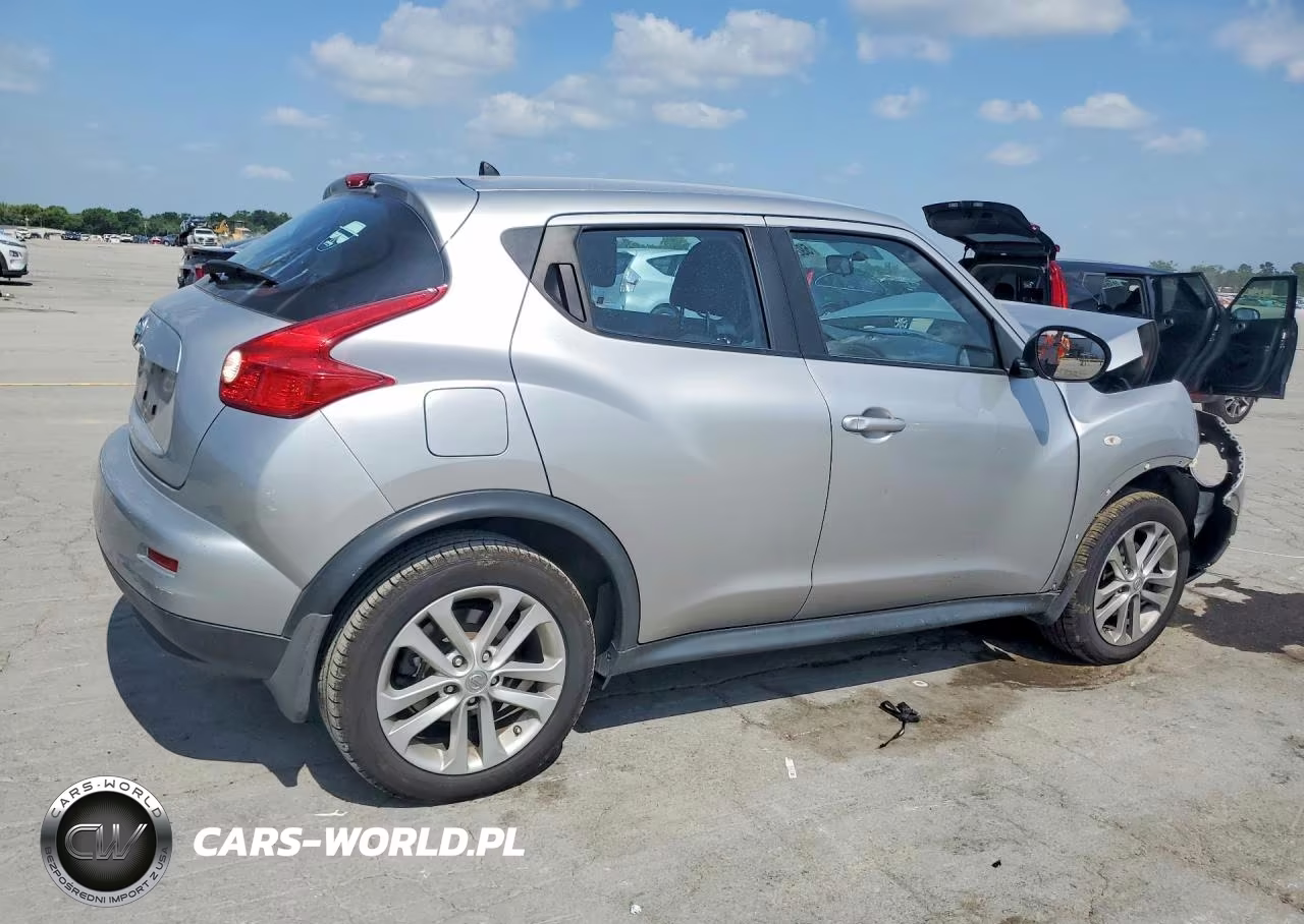 2011 Nissan Juke S VIN:JN8AF5MR8BT012170 - 3