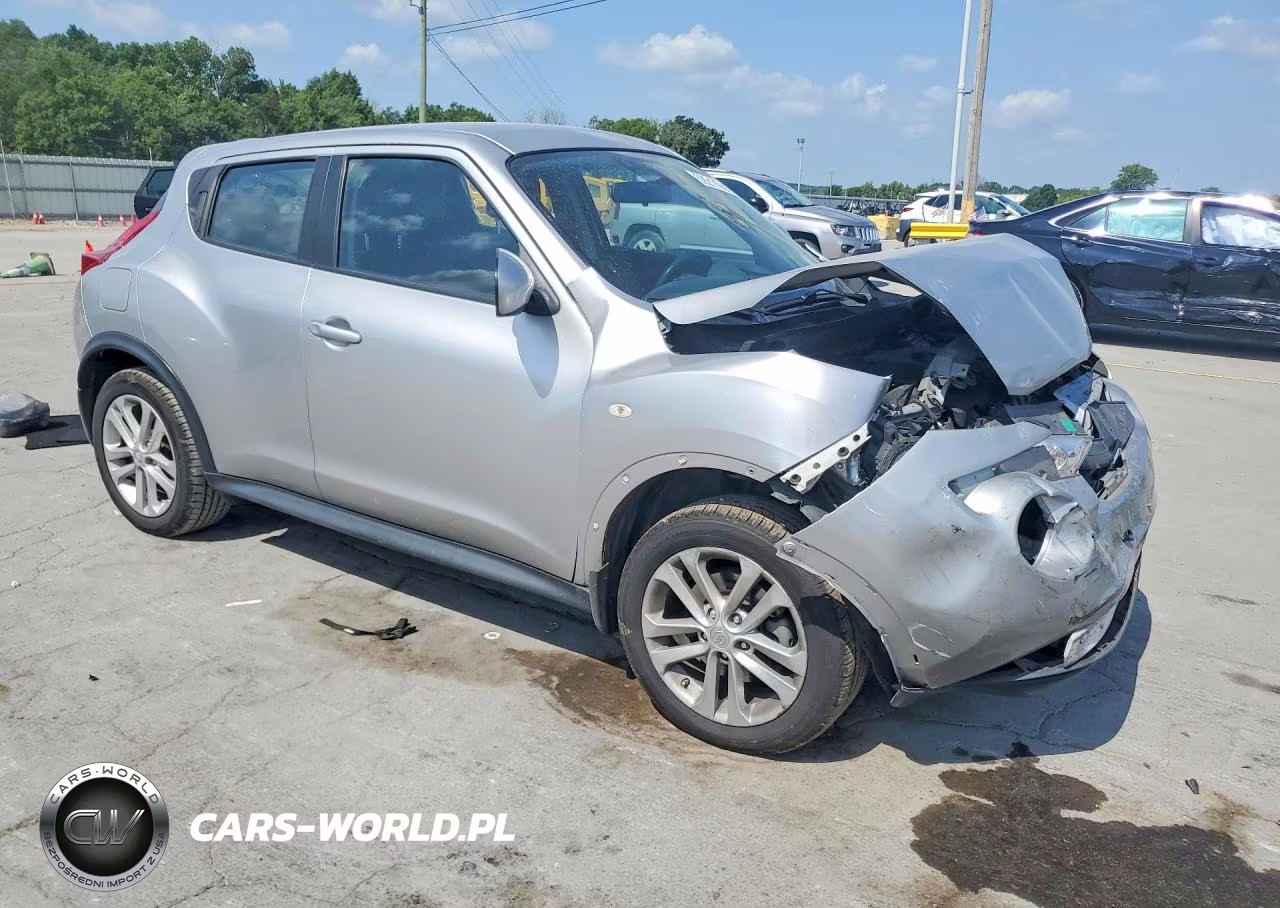 2011 Nissan Juke S VIN:JN8AF5MR8BT012170 - 4