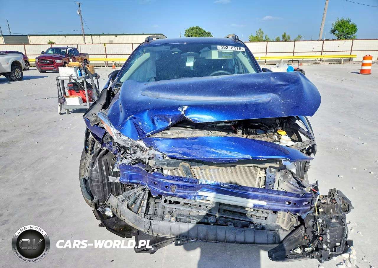 2024 Subaru Crosstrek Premium VIN:JF2GUADC2R8237179 - 5