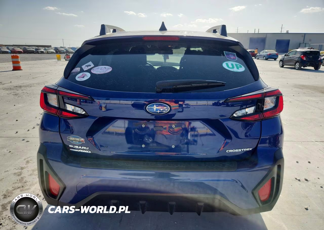2024 Subaru Crosstrek Premium VIN:JF2GUADC2R8237179 - 6