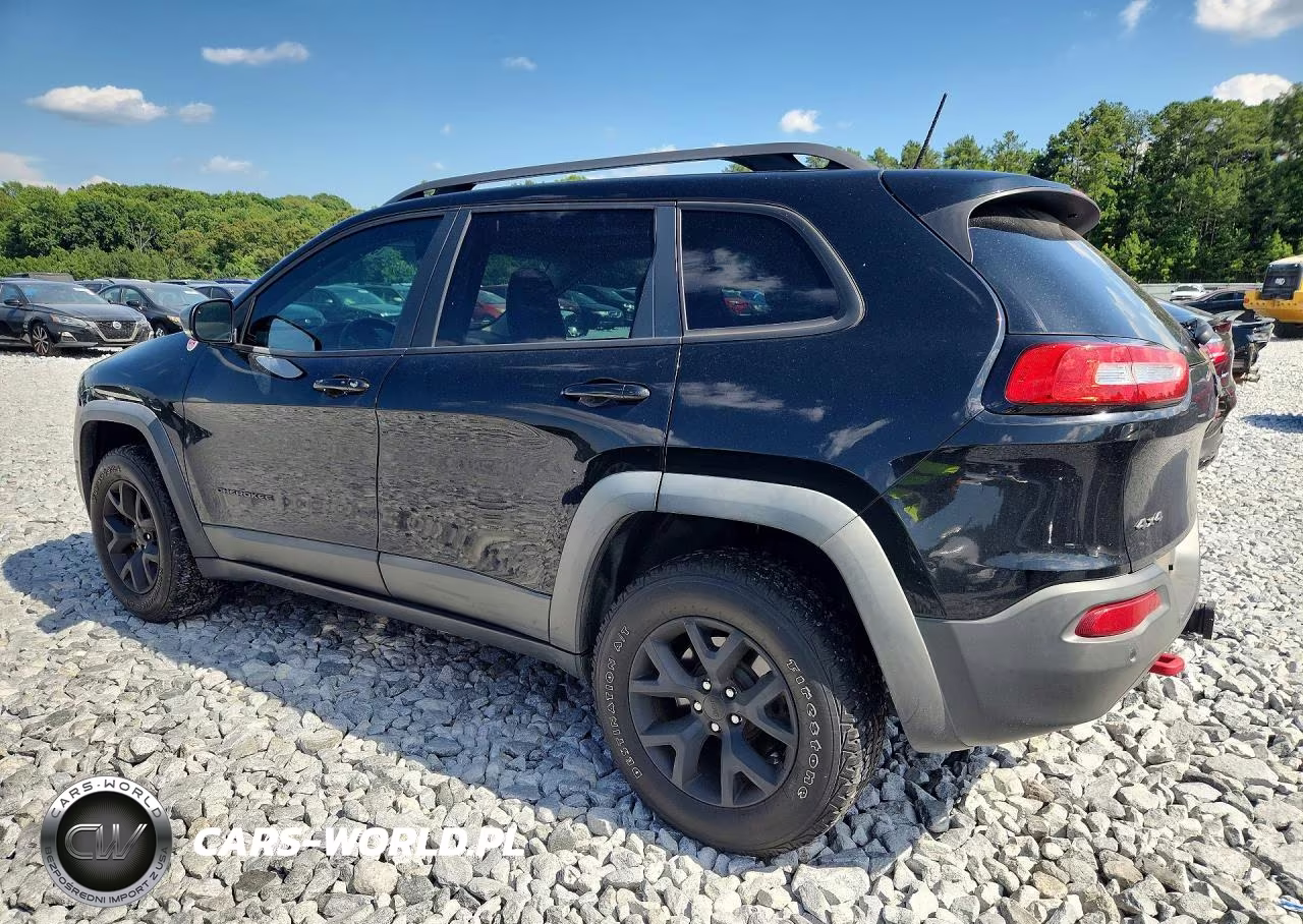 2018 Jeep Cherokee Trailhawk VIN:1C4PJMBX3JD582926 - 2