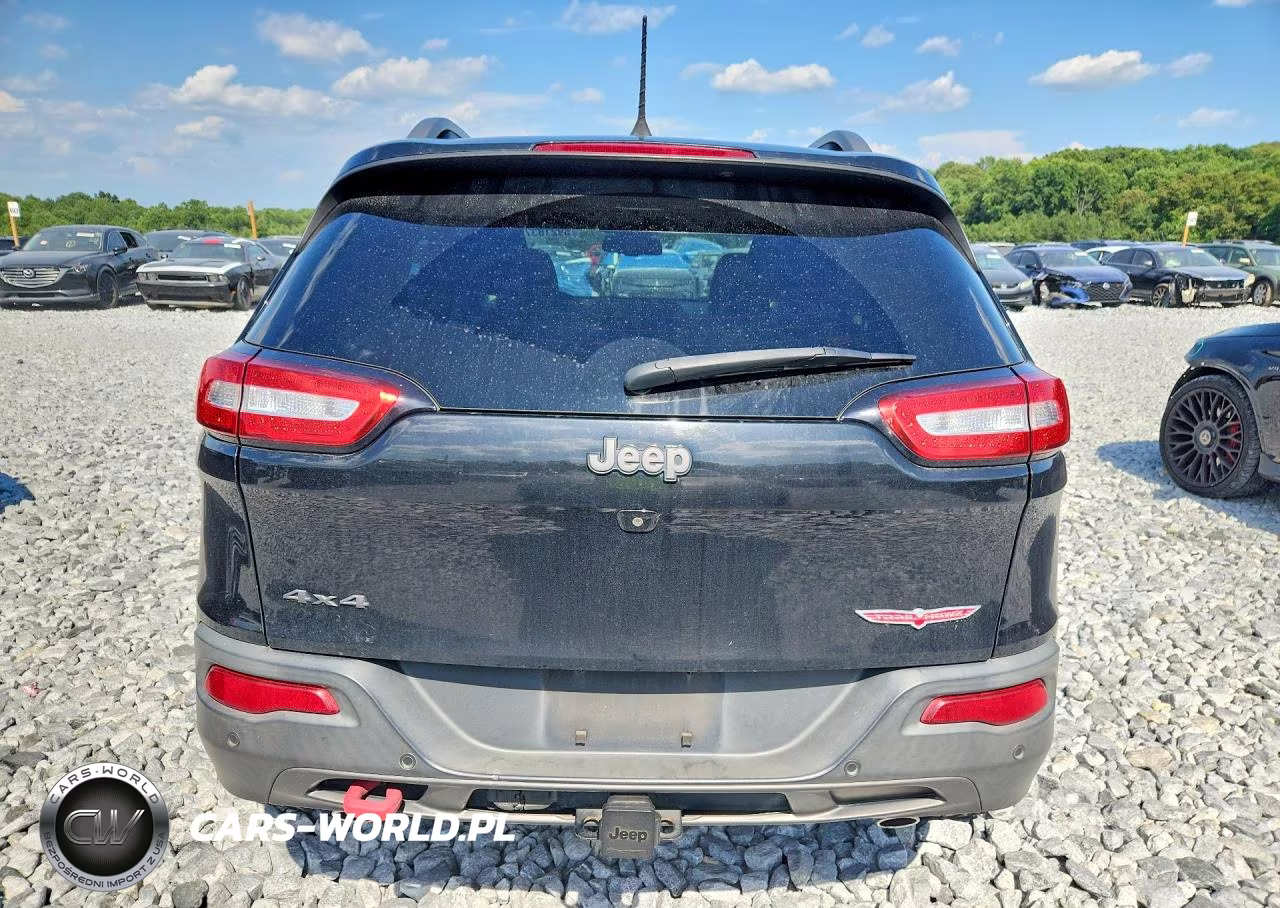 2018 Jeep Cherokee Trailhawk VIN:1C4PJMBX3JD582926 - 6