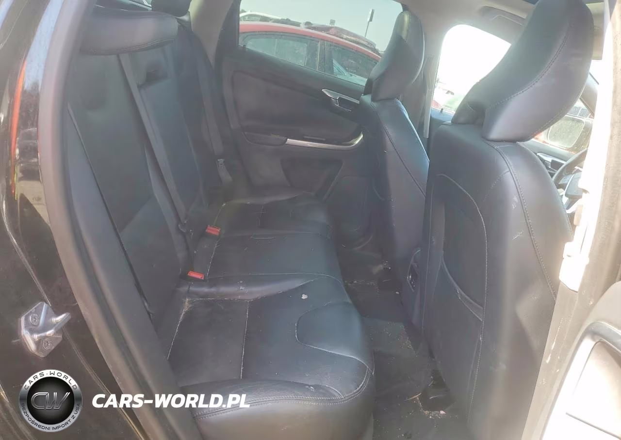 2015 Volvo Xc60 T5 Premier VIN:YV440MDK0F2738203 - 11