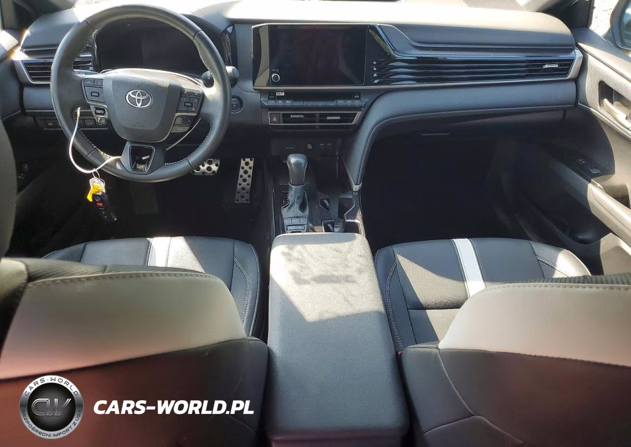 2025 Toyota Camry Se VIN:4T1DAACK9SU140315 - 8