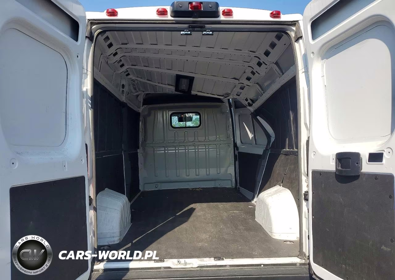 2025 Ram Promaster 2500 Delivery Van VIN:3C6LRVDG5SE518775 - 10