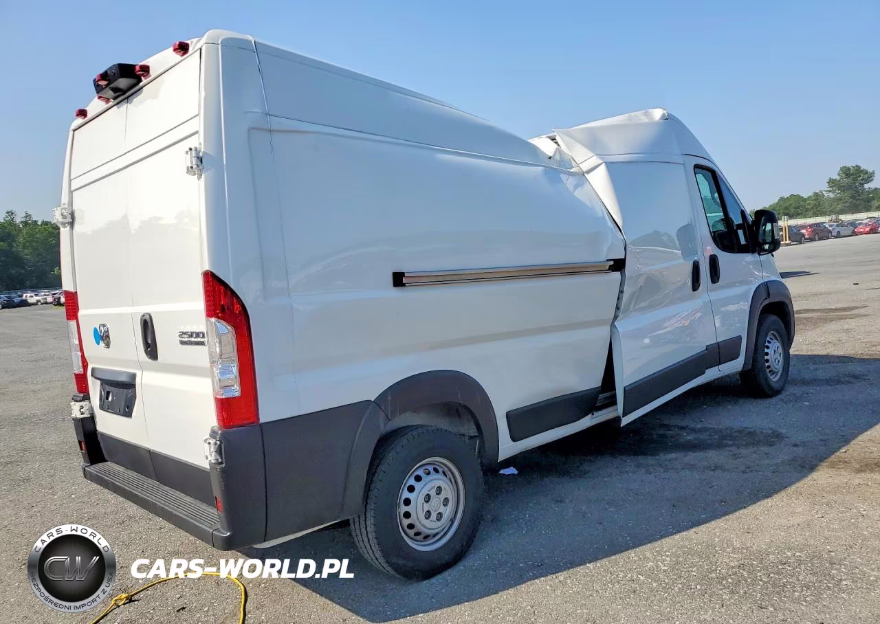 2025 Ram Promaster 2500 Delivery Van VIN:3C6LRVDG5SE518775 - 3