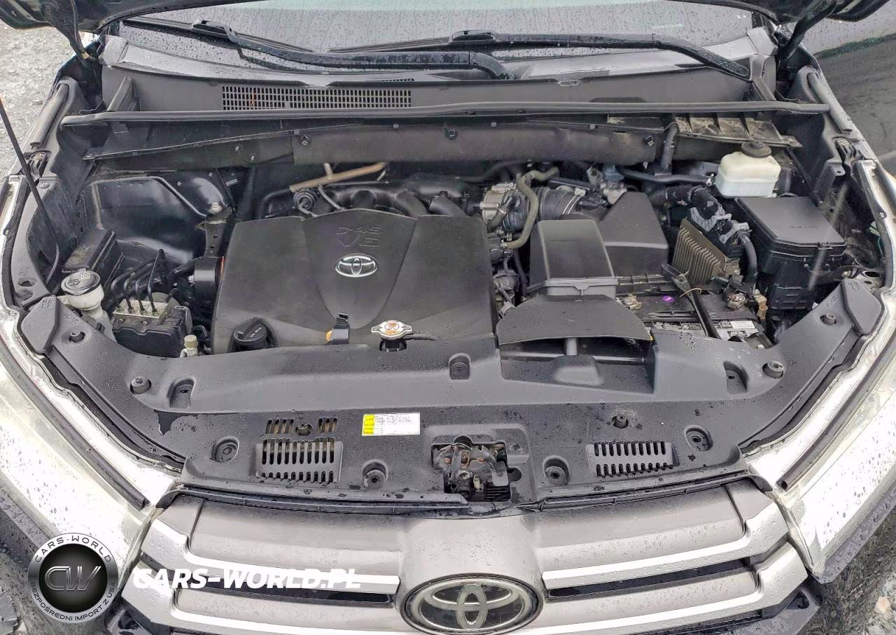 2019 Toyota Highlander Xle VIN:5TDKZRFH8KS573194 - 12
