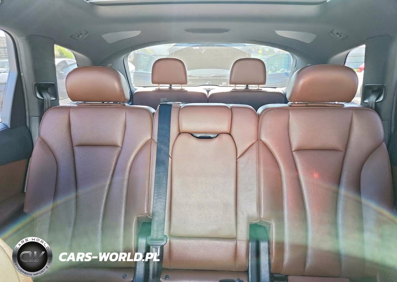 2017 Audi Q7 Prestige VIN:WA1VAAF79HD022980 - 10