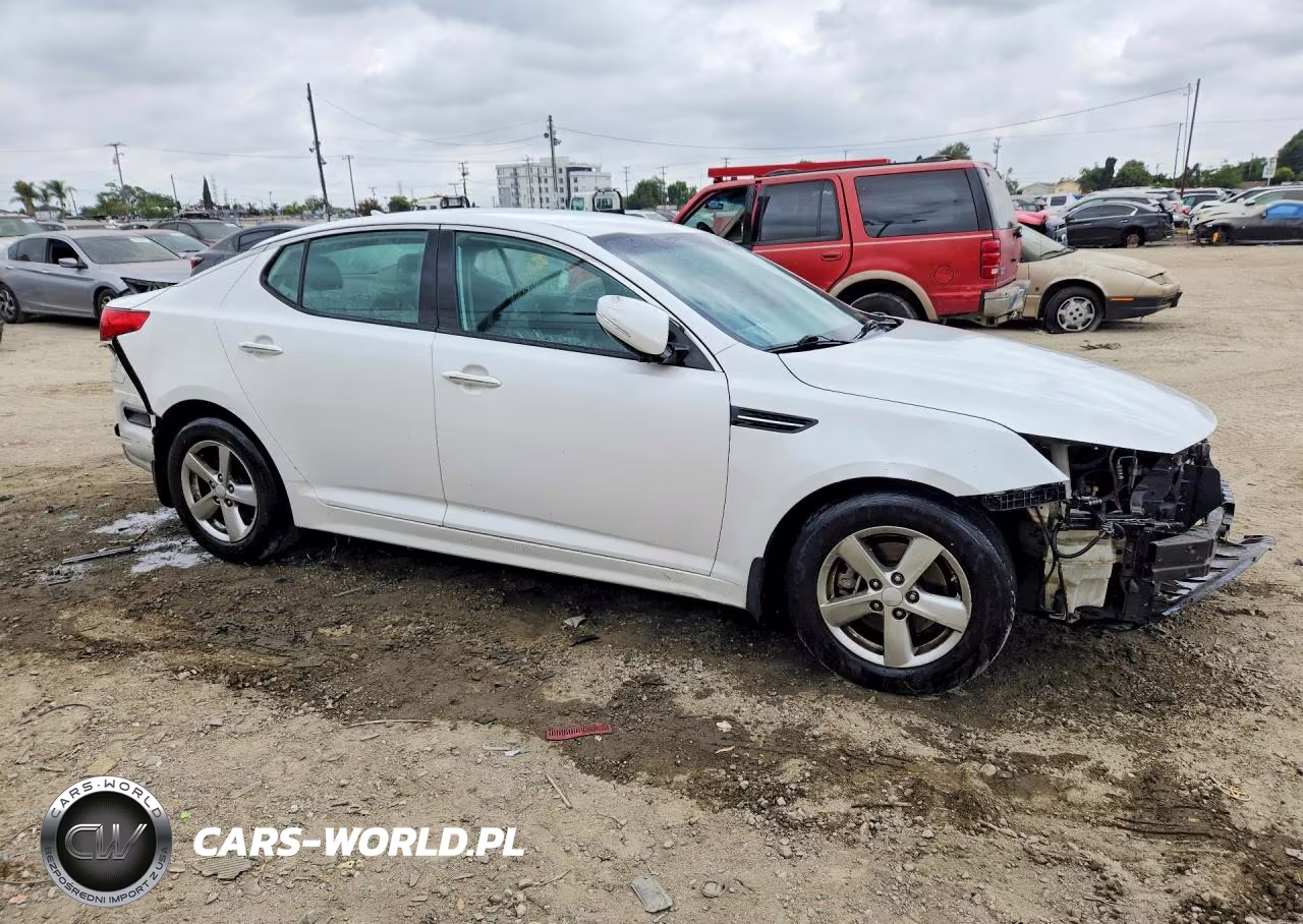 2015 Kia Optima Lx VIN:KNAGM4A79F5664019 - 4