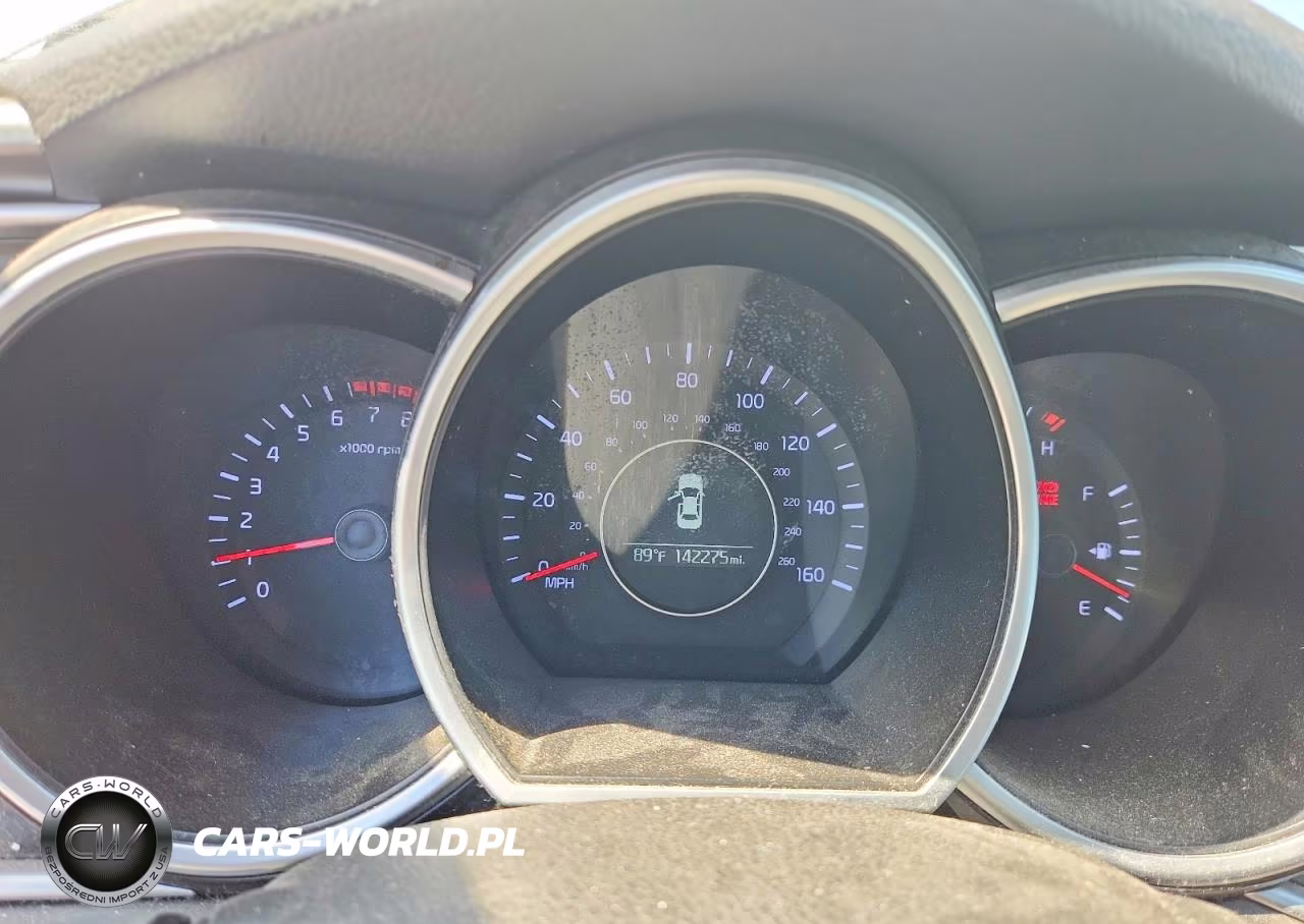 2015 Kia Optima Lx VIN:KNAGM4A79F5664019 - 9