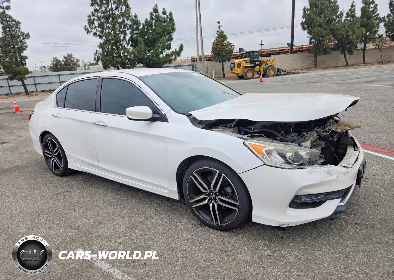 2016 Honda Accord Sport VIN:1HGCR2F50GA128181 - 4