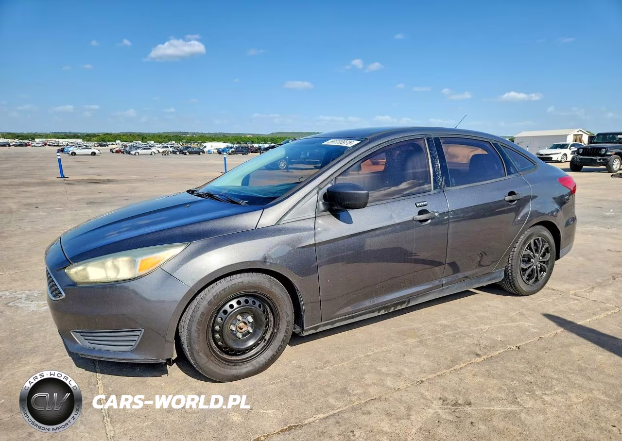 2016 Ford Focus S – zdjęcie 1 z 12