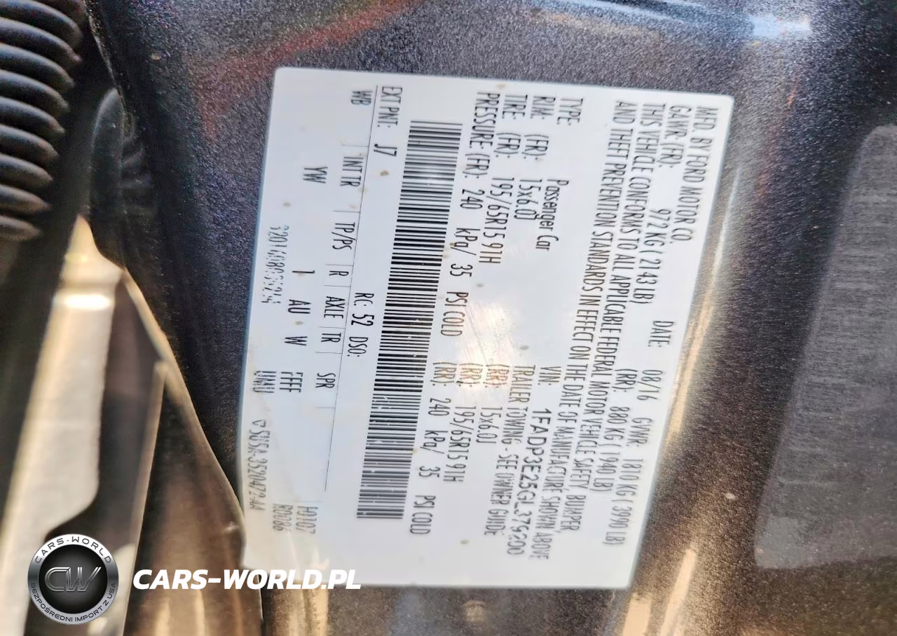 2016 Ford Focus S VIN:1FADP3E25GL379200 - 12