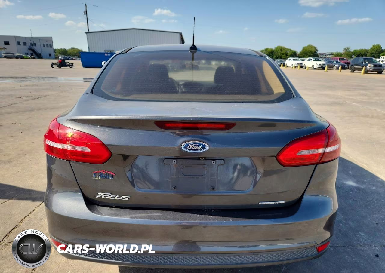 2016 Ford Focus S VIN:1FADP3E25GL379200 - 6
