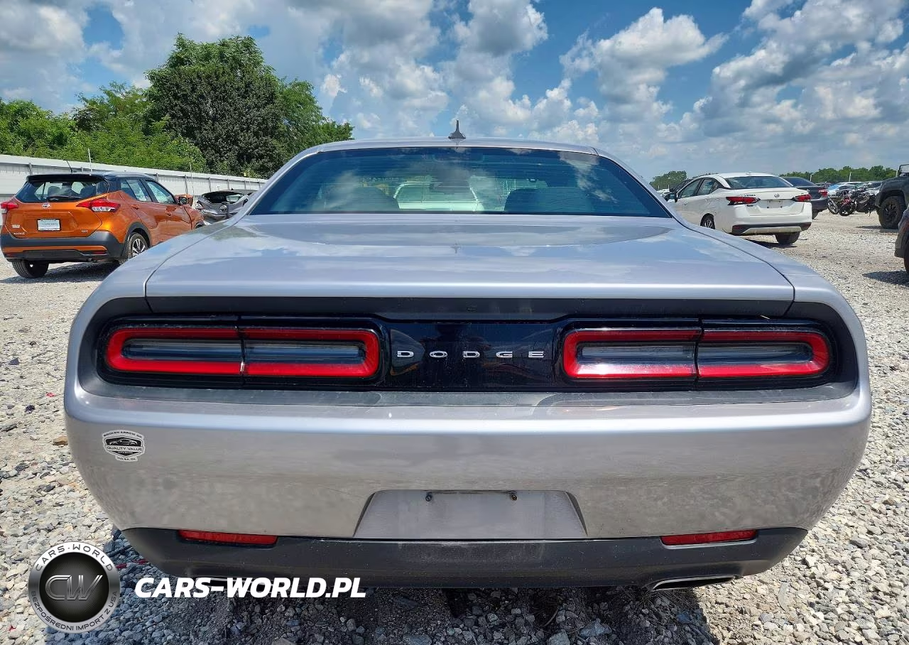 2016 Dodge Challenger Sxt VIN:2C3CDZAG3GH245550 - 6