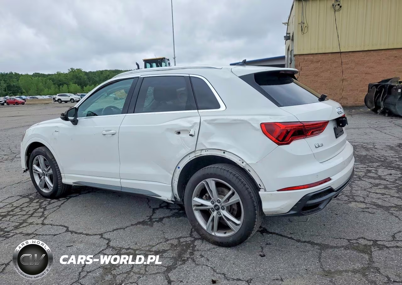 2022 Audi Q3 Premium S Line 45 VIN:WA1DECF37N1076705 - 2