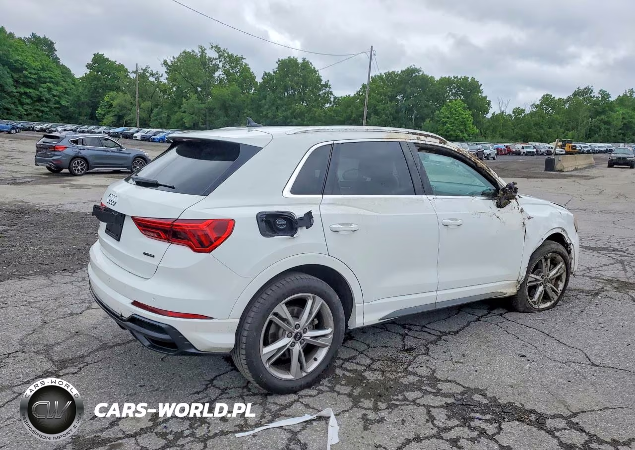 2022 Audi Q3 Premium S Line 45 VIN:WA1DECF37N1076705 - 3