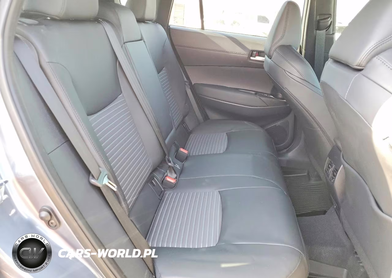 2025 Toyota Corolla Cross Hybrid Xse VIN:7MUFBABG6SV087901 - 11
