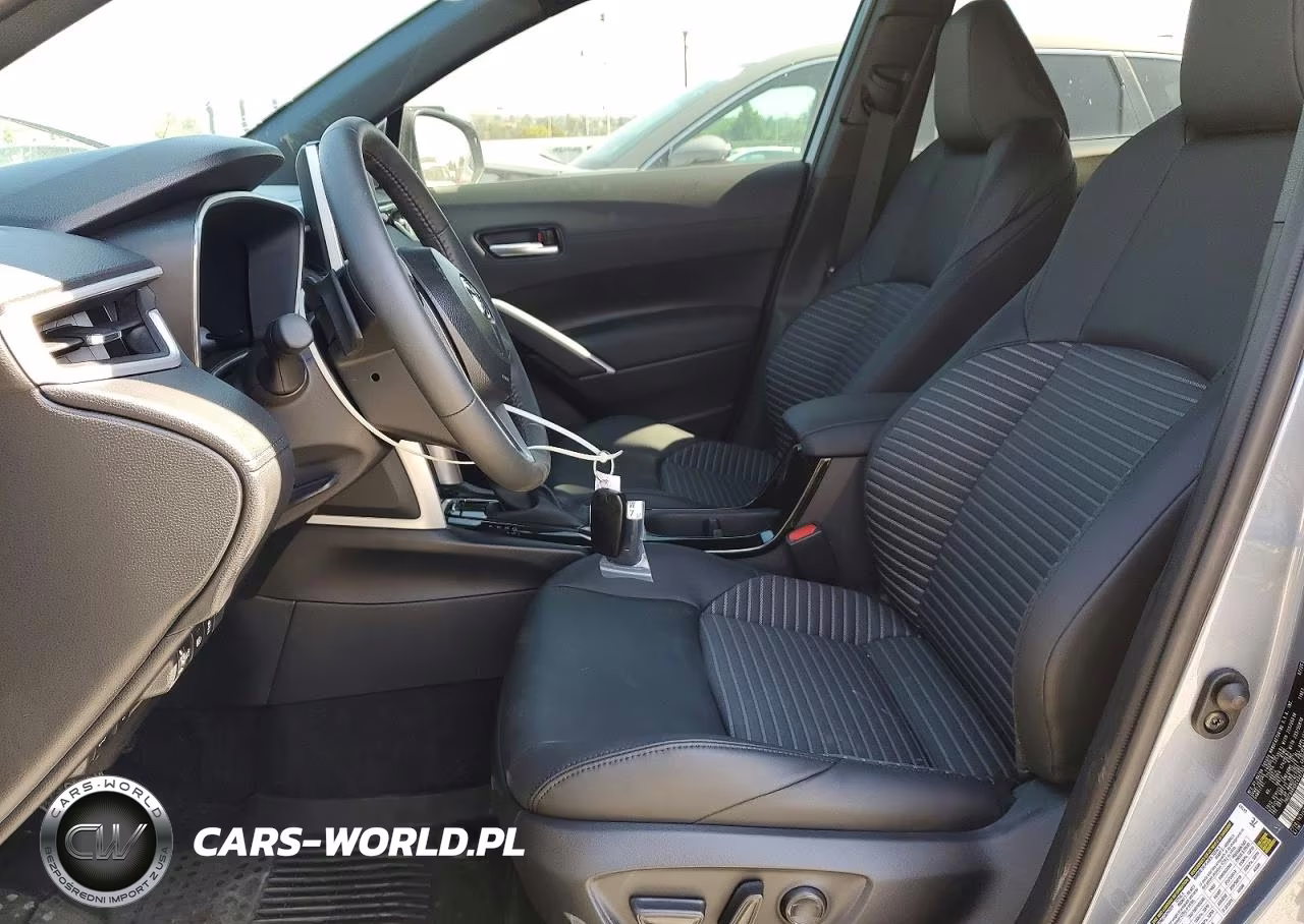 2025 Toyota Corolla Cross Hybrid Xse VIN:7MUFBABG6SV087901 - 7