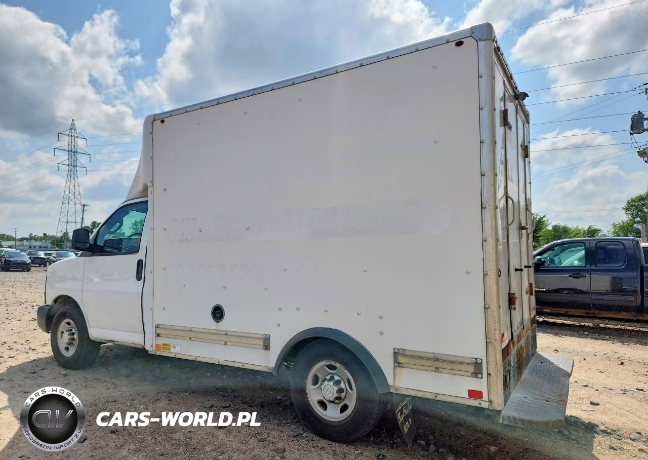 2016 Chevrolet Express Delivery Truck VIN:1GB0GRFG6G1272114 - 2