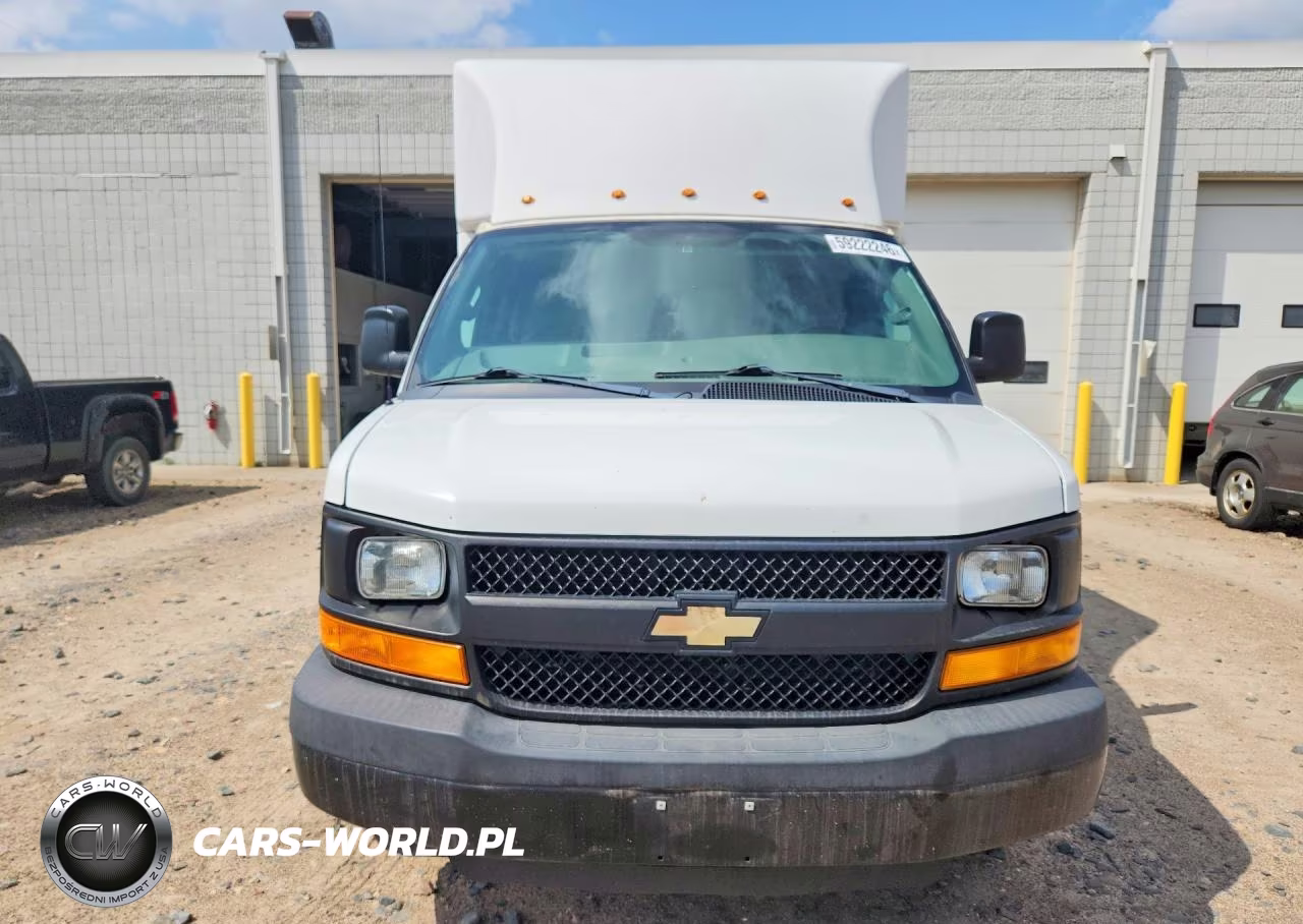 2016 Chevrolet Express Delivery Truck VIN:1GB0GRFG6G1272114 - 5