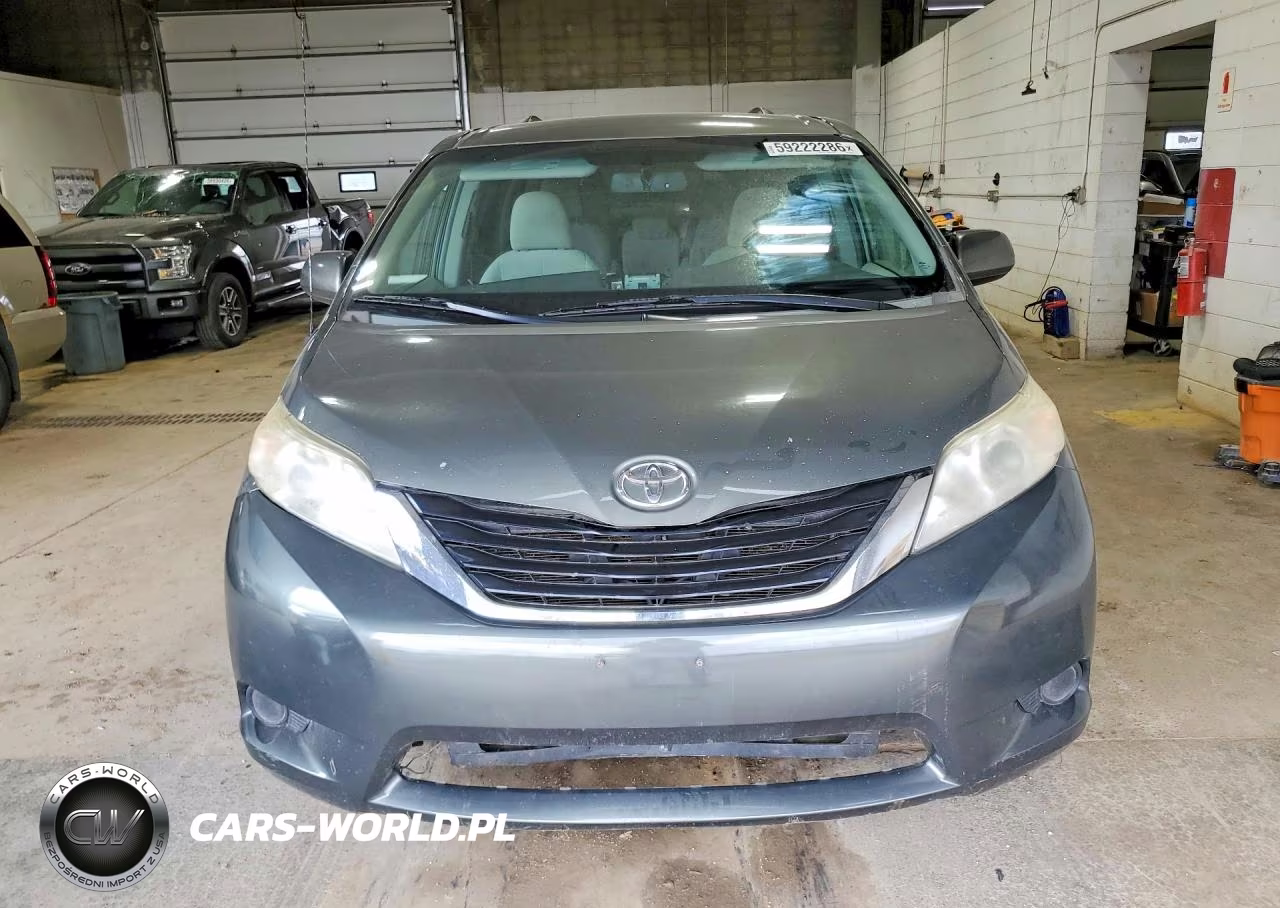 2012 Toyota Sienna Le VIN:5TDKK3DC2CS192953 - 5