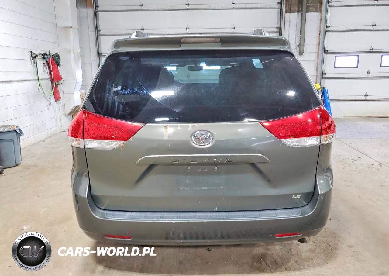 2012 Toyota Sienna Le VIN:5TDKK3DC2CS192953 - 6