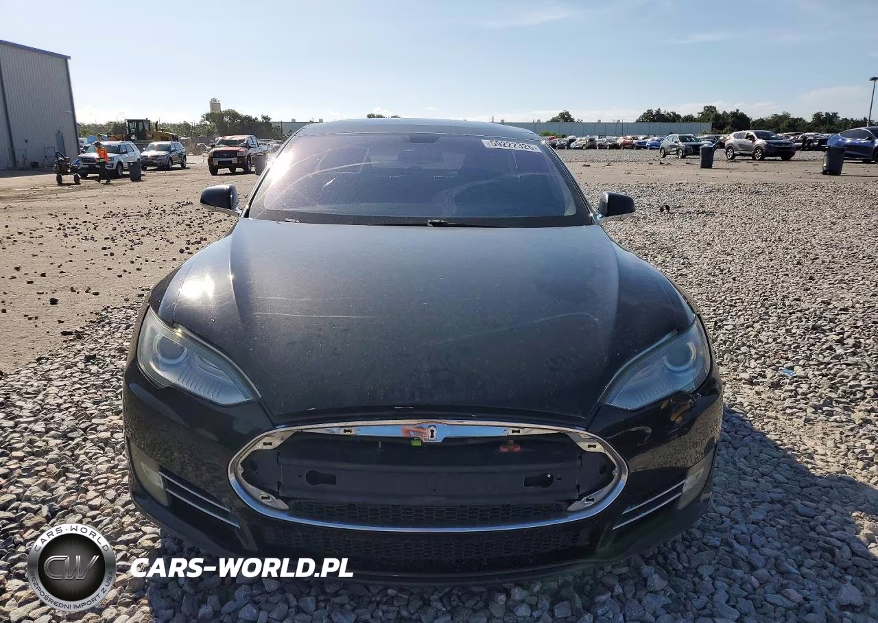 2013 Tesla Model S VIN:5YJSA1CN7DFP12290 - 5