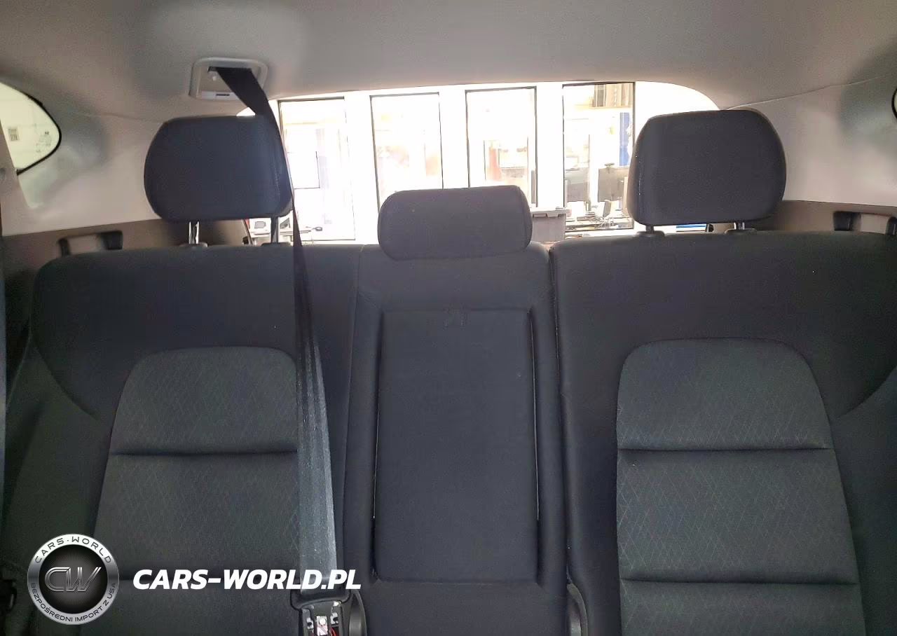 2018 Hyundai Tucson Sel VIN:KM8J3CA49JU775188 - 10