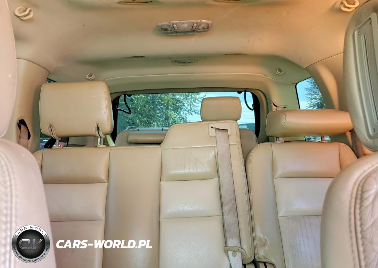 2010 Ford Explorer Eddie Bauer VIN:1FMEU7EE3AUA16657 - 10