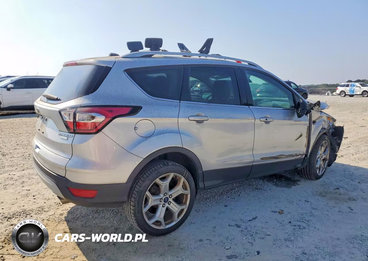 2017 Ford Escape Titanium VIN:1FMCU0J92HUD34710 - 3