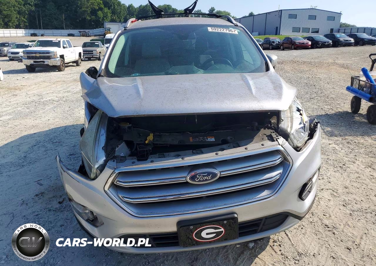 2017 Ford Escape Titanium VIN:1FMCU0J92HUD34710 - 5