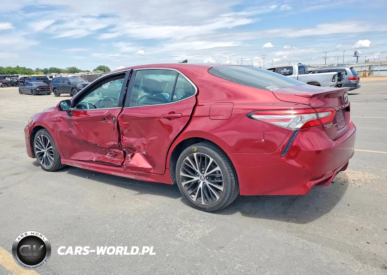 2018 Toyota Camry Se VIN:4T1B11HK3JU615231 - 2