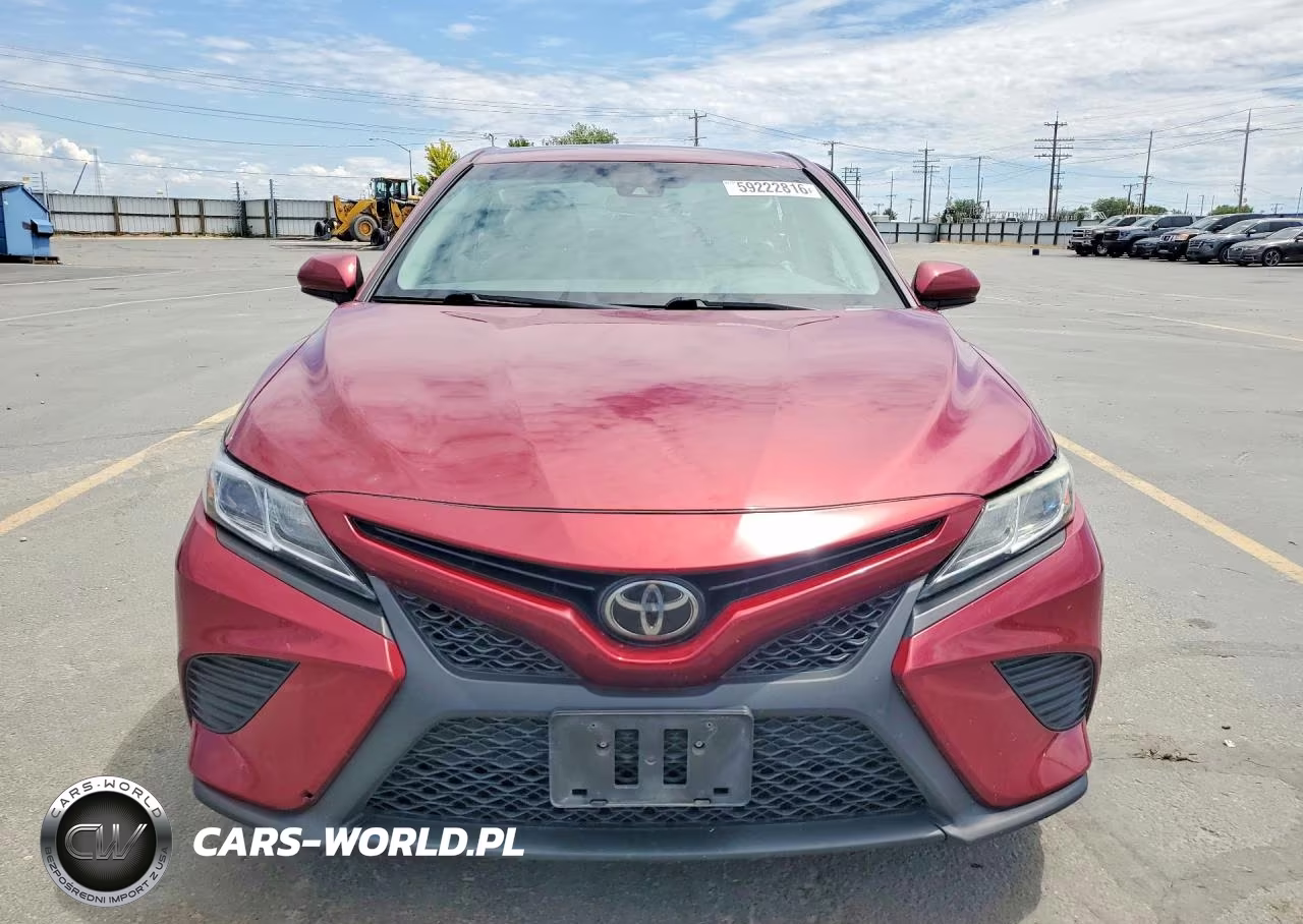 2018 Toyota Camry Se VIN:4T1B11HK3JU615231 - 5