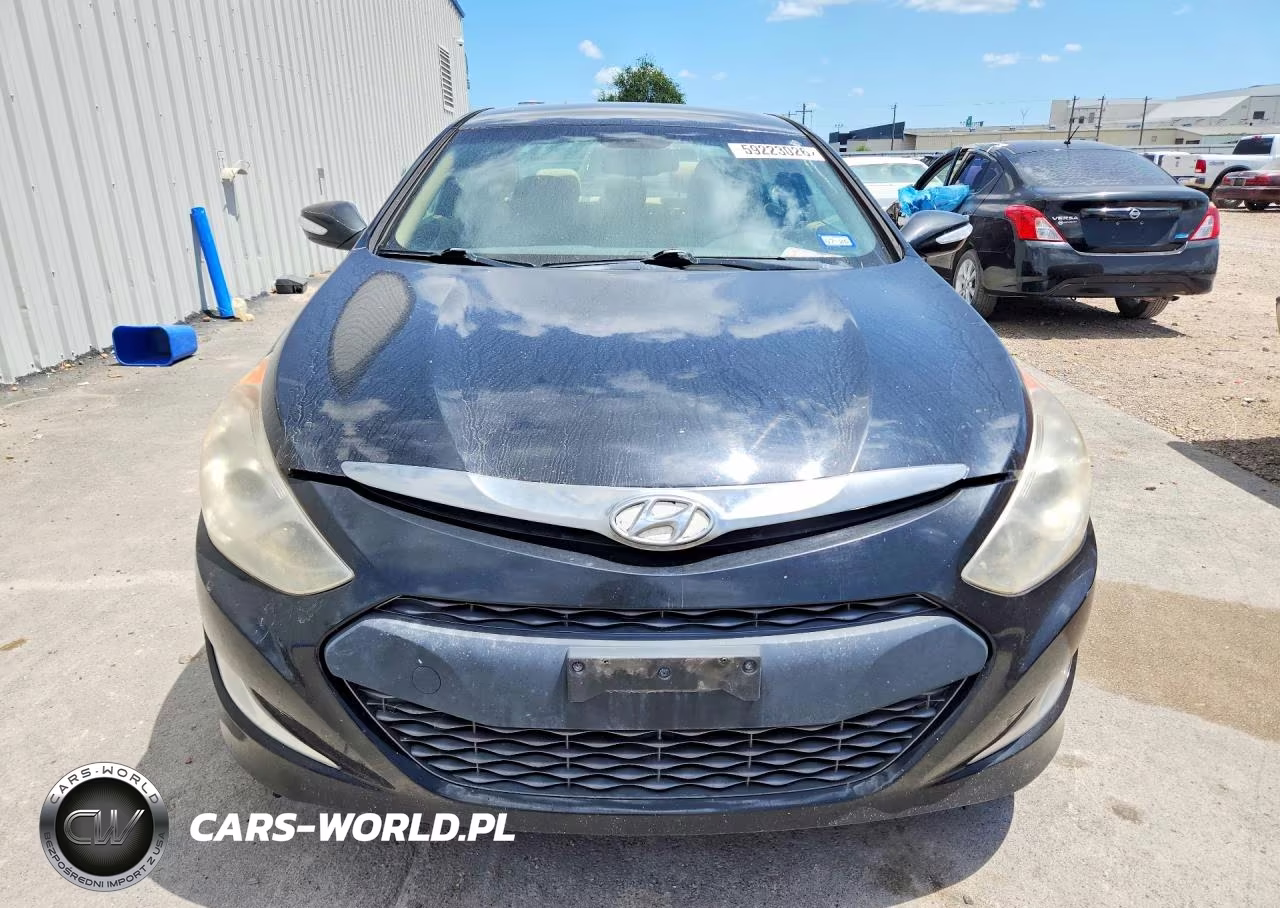 2014 Hyundai Sonata Hybrid VIN:KMHEC4A45EA115132 - 5