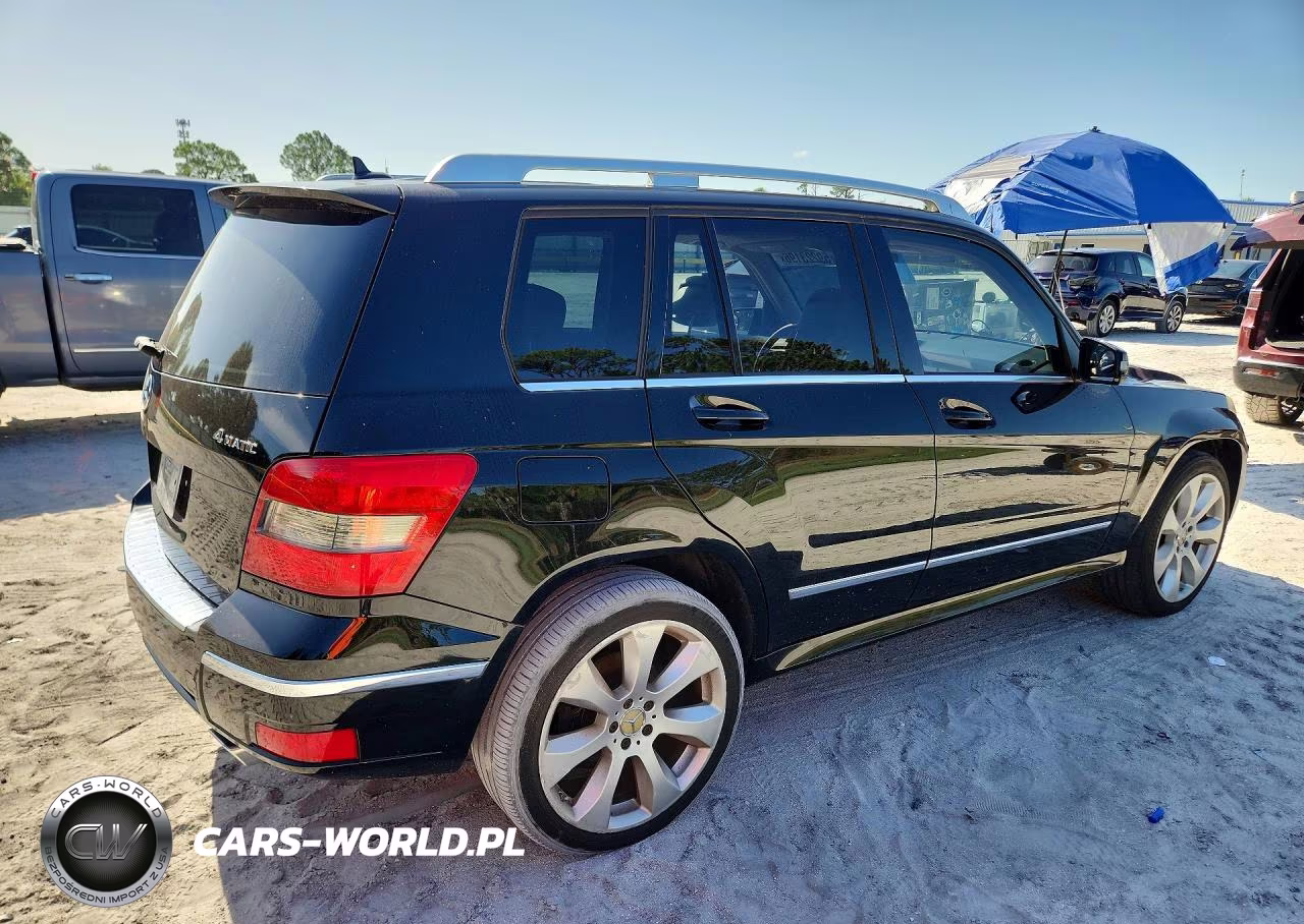 2011 Mercedes-Benz Glk 350 4Matic VIN:WDCGG8HB4BF543862 - 3