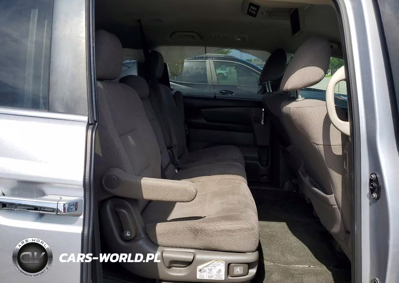 2016 Honda Odyssey Se VIN:5FNRL5H34GB153048 - 11