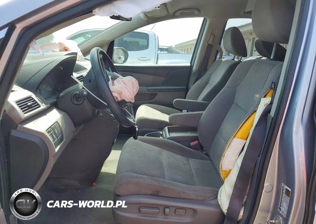 2016 Honda Odyssey Se VIN:5FNRL5H34GB153048 - 7