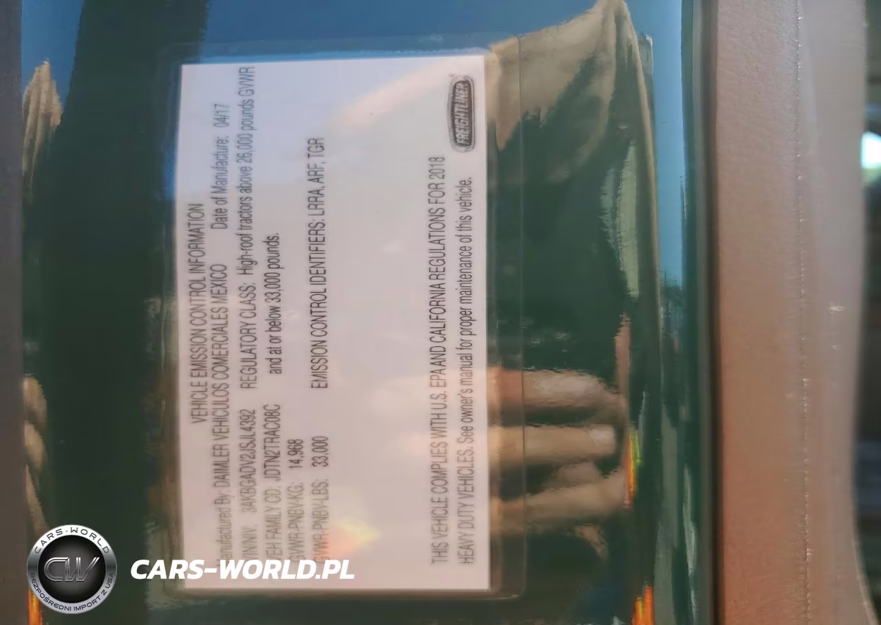 2018 Freightliner Cascadia 113 Semi Truck VIN:3AKBGADV2JSJL4392 - 10