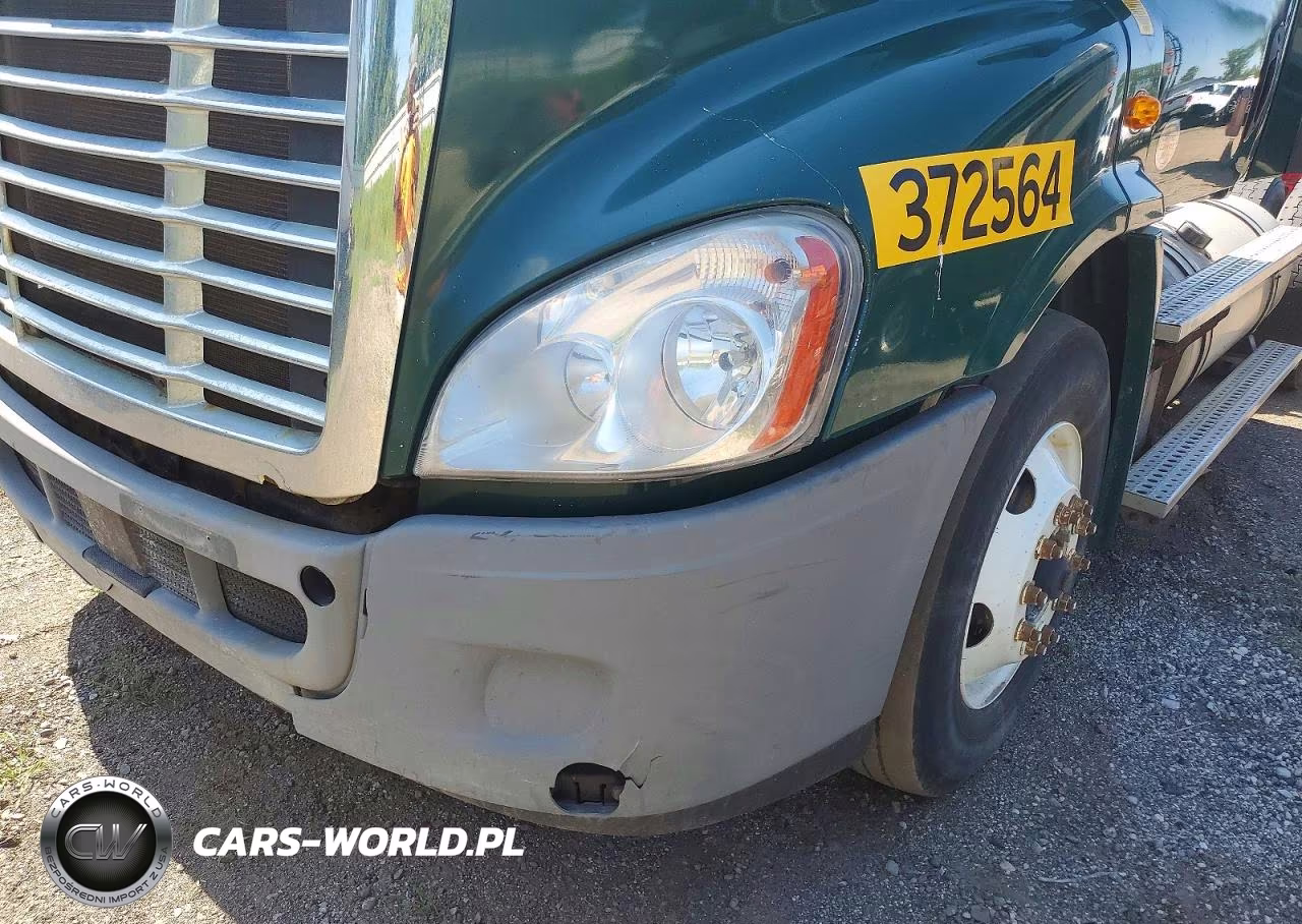 2018 Freightliner Cascadia 113 Semi Truck VIN:3AKBGADV2JSJL4392 - 9