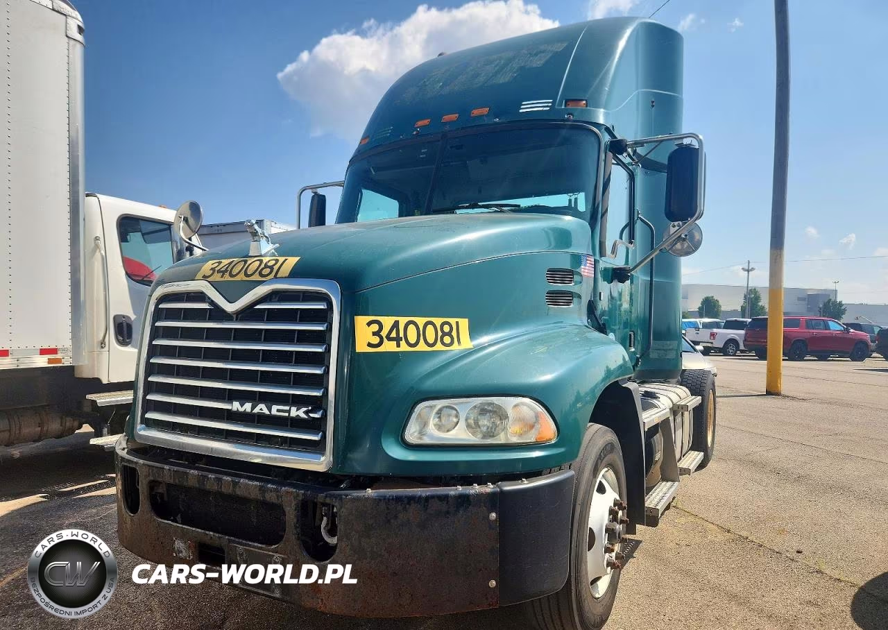 2015 Mack Cxu612 Semi Truck VIN:1M1AW01X5FM007414 - 2