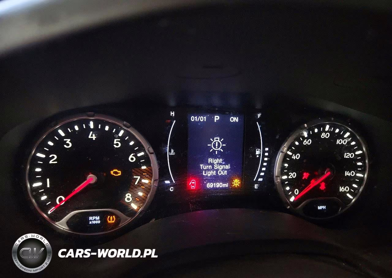 2020 Jeep Renegade Sport VIN:ZACNJBAB6LPL25469 - 9