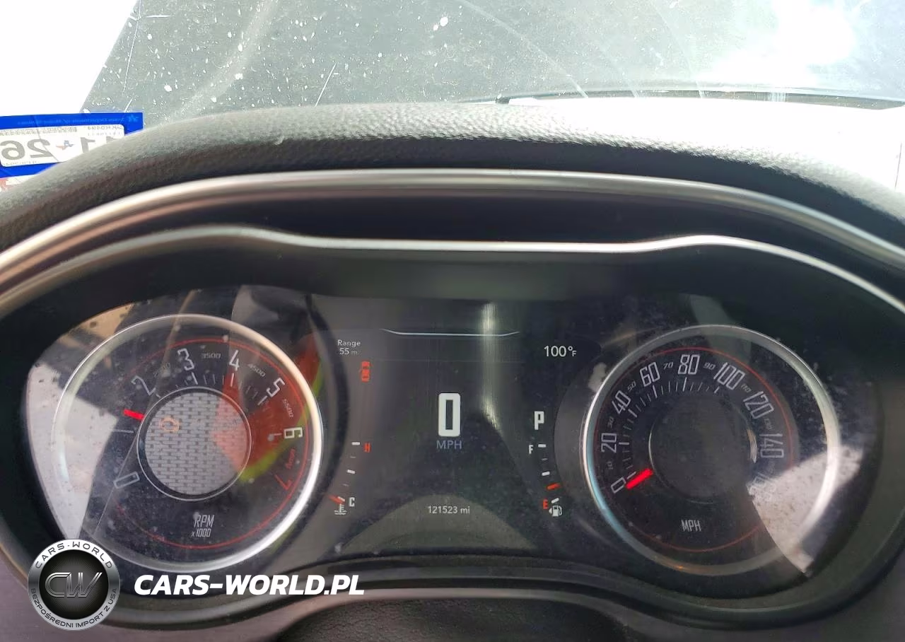 2018 Dodge Challenger Sxt VIN:2C3CDZAG7JH302940 - 9